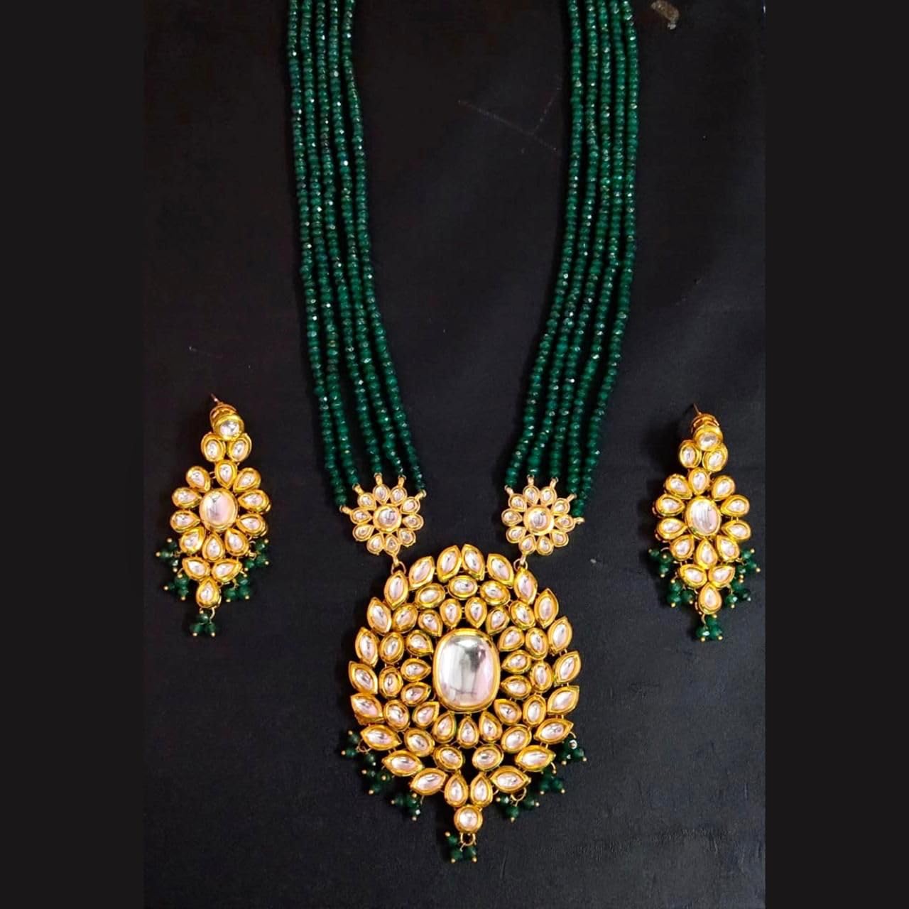 Shahana Onyx Set