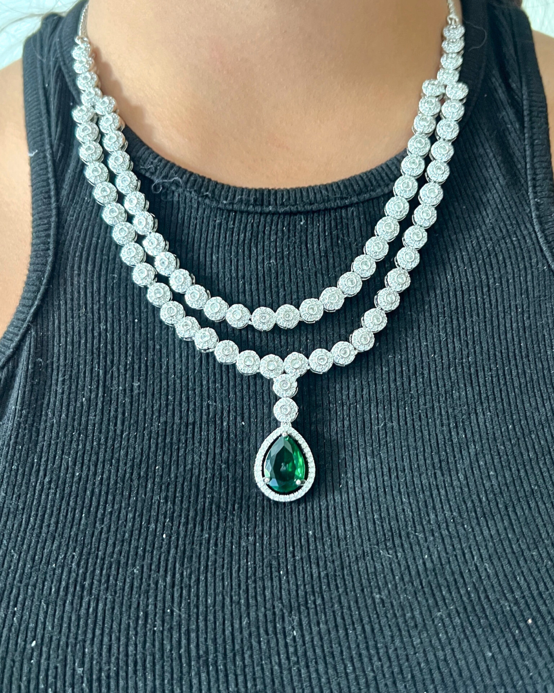 Two-Layer Necklace Set with Green Teardrop Stone and Dangle Earrings