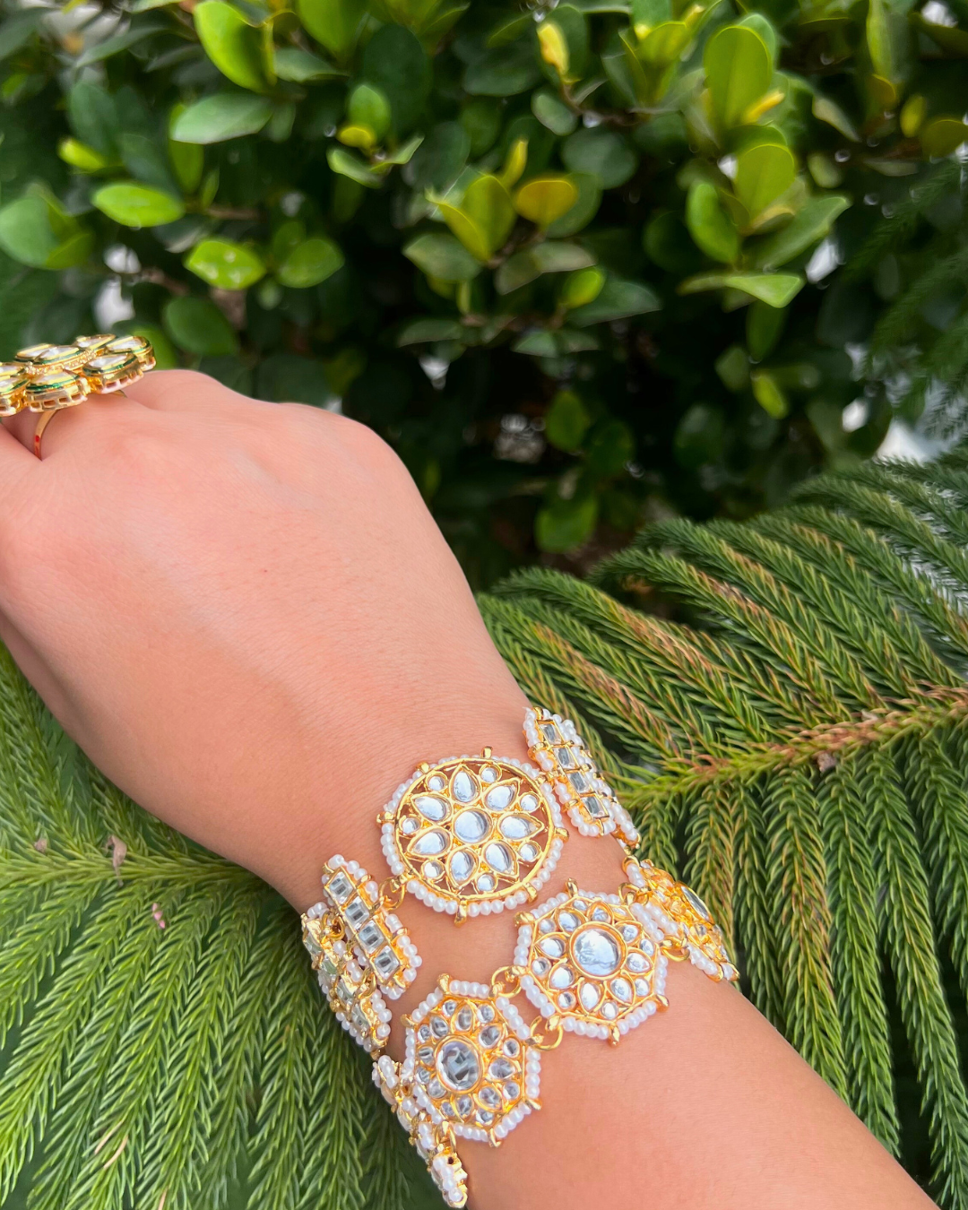 Nirali Kundan Harmony Bracelet (Adjustable)