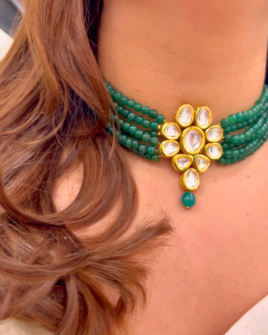 The Radiant Green Leaf Choker Set