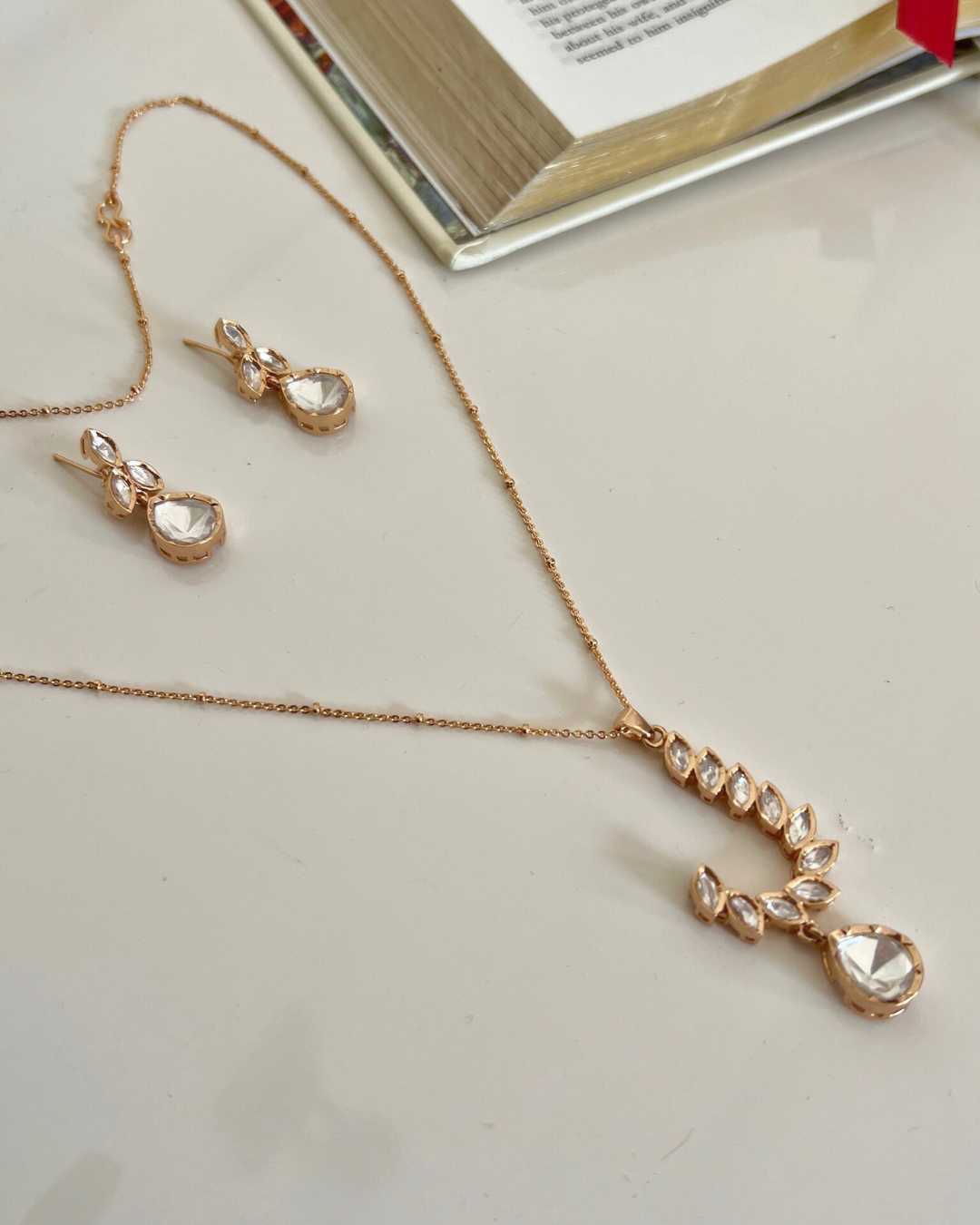 Valentine Date Night Moissanite Pendant Set