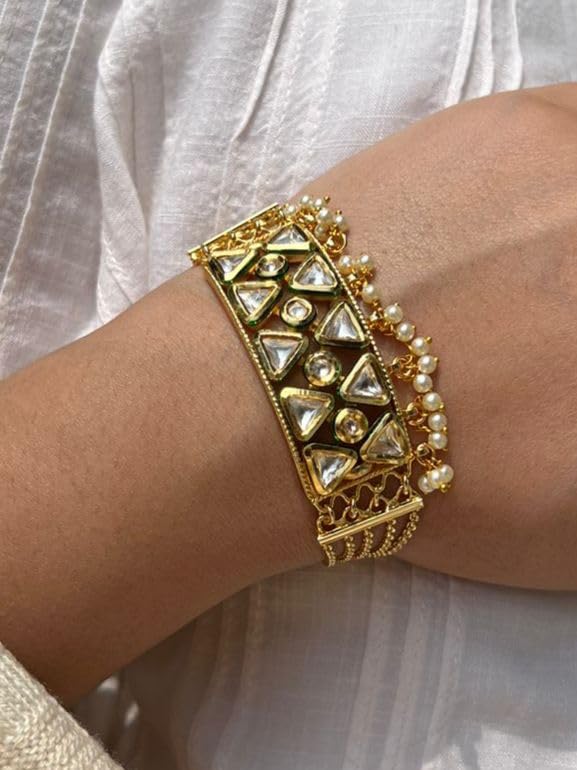 Shakuntala Kundan Bracelet (Adjustable)
