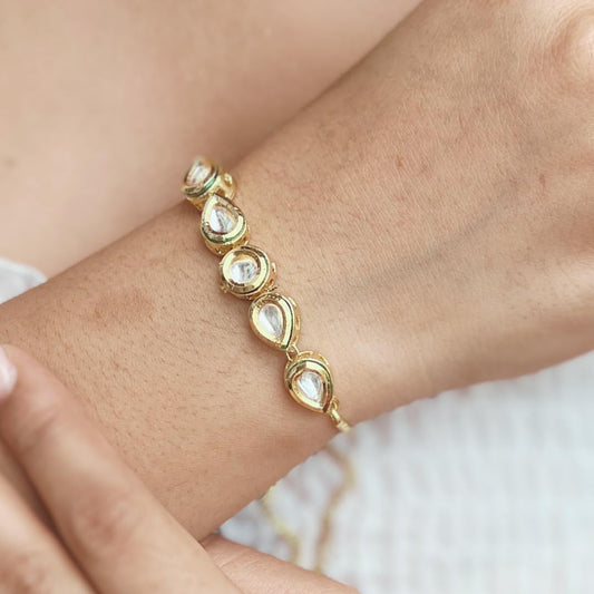 Radiant Teardrop Chain