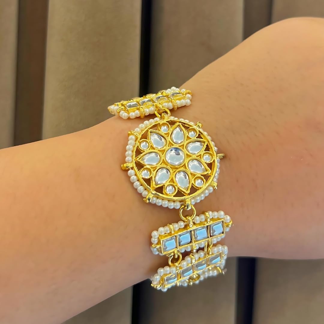 Nirali Kundan Harmony Bracelet (Adjustable)