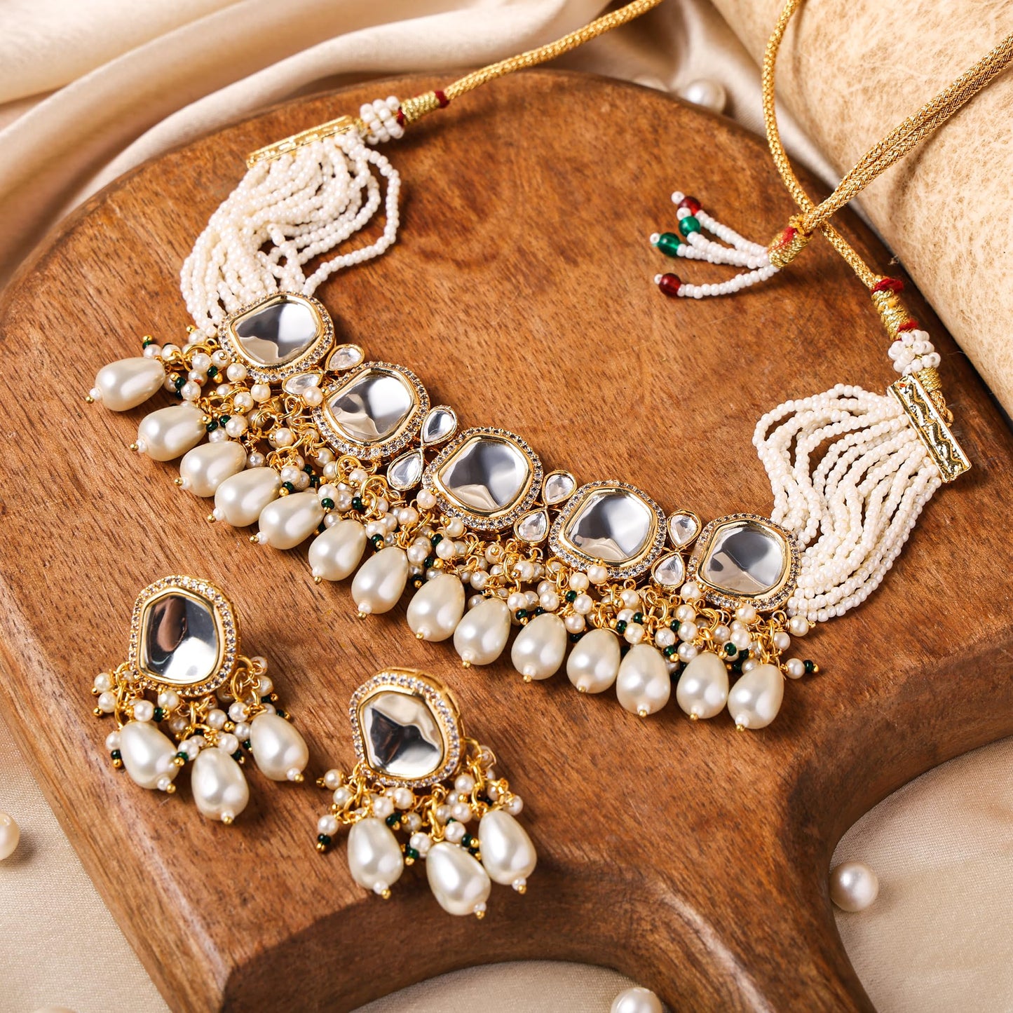 Kundan and Pearls Choker Necklace and Earrings Set