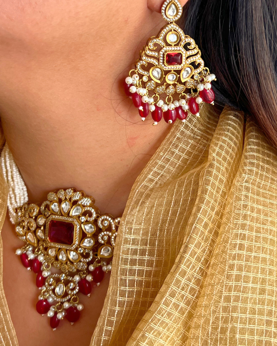Maroon Two Tone Kundan Moissanite Choker