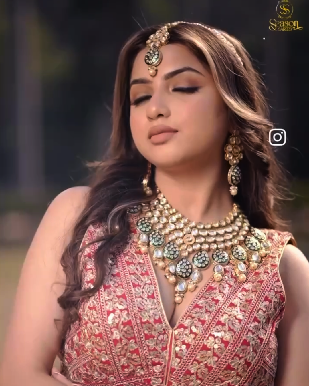 Traditional Bridal Green & Gold Necklace with Earrings and Maang Tikka